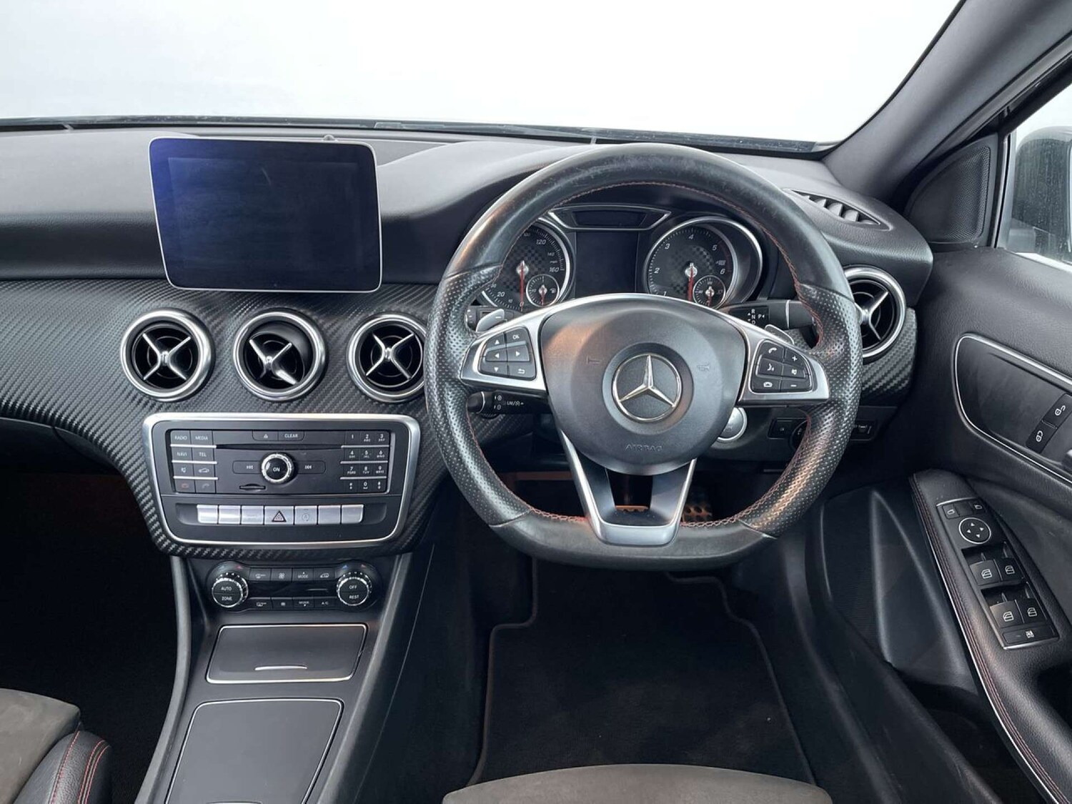 Used Mercedes-Benz A-Class 2017 for sale - 76623851: Photo 35