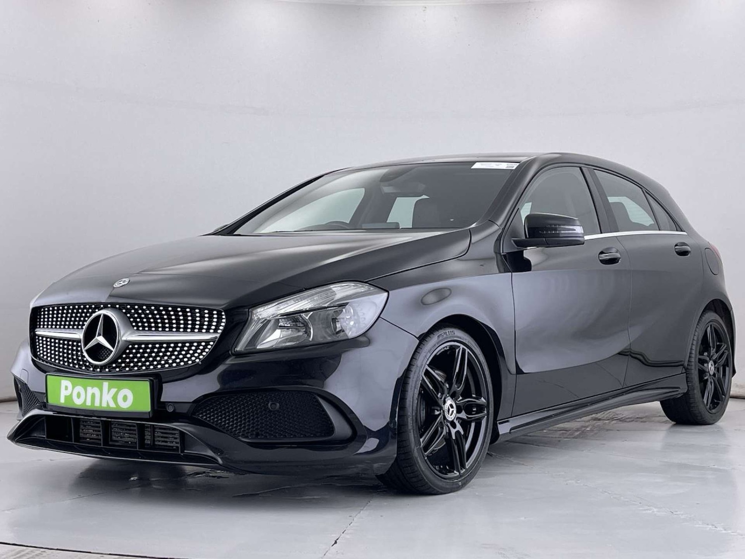 Used Mercedes-Benz A-Class 2017 for sale - 76623851: Photo 4
