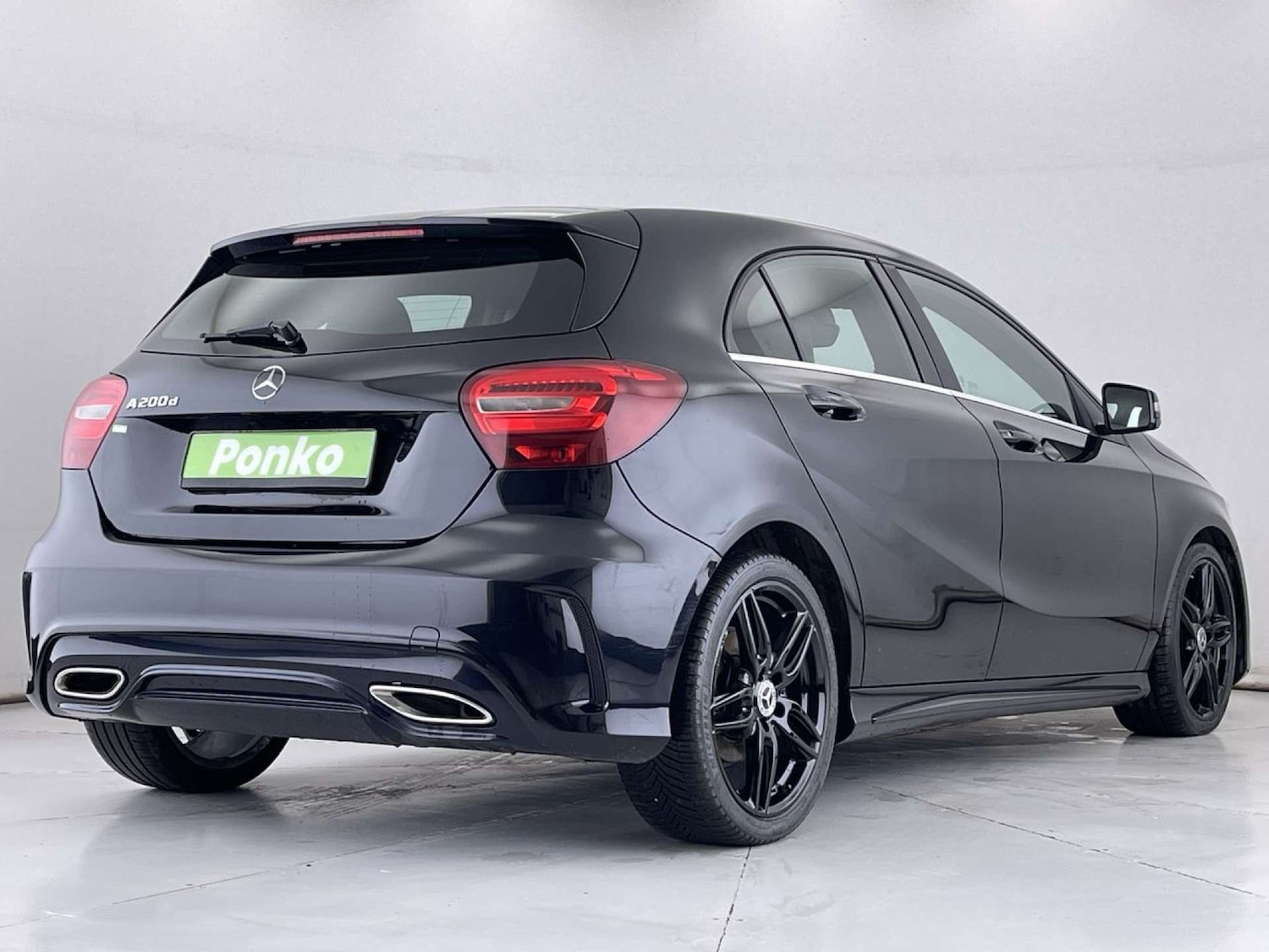 Used Mercedes-Benz A-Class 2017 for sale - 76623851: Photo 5