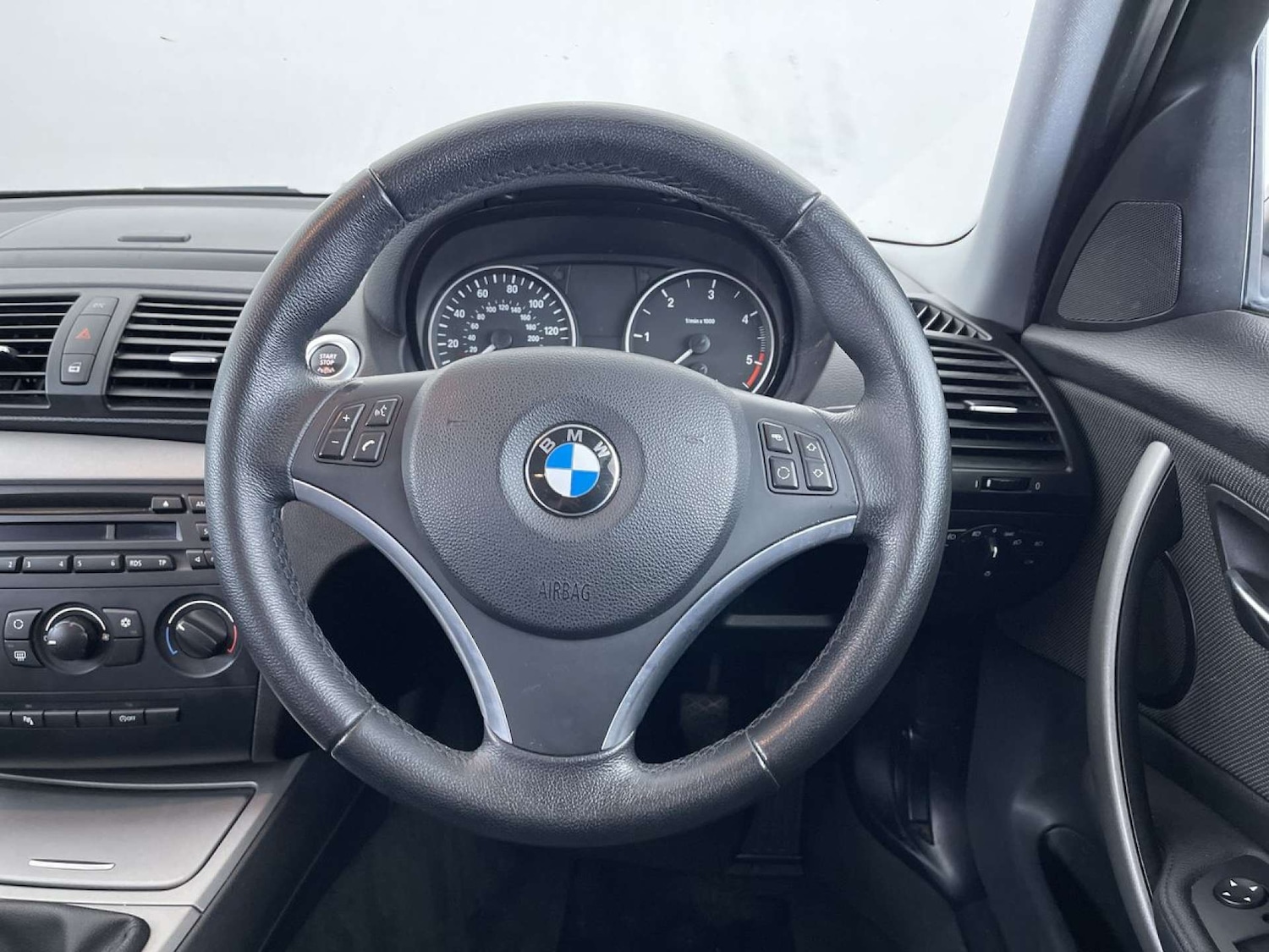 Used BMW 1 Series 2010 for sale - 76971081: Photo 36