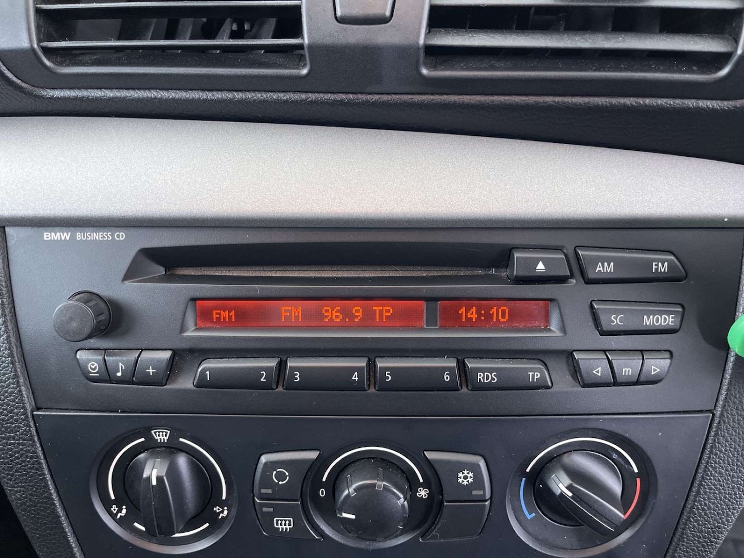 Used BMW 1 Series 2010 for sale - 76971081: Photo 40