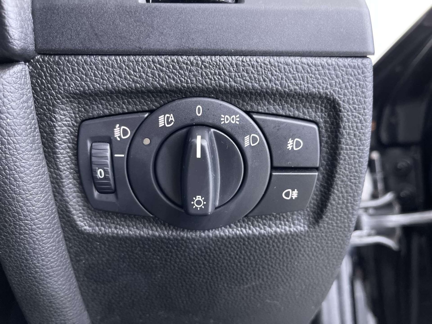 Used BMW 1 Series 2010 for sale - 76971081: Photo 46