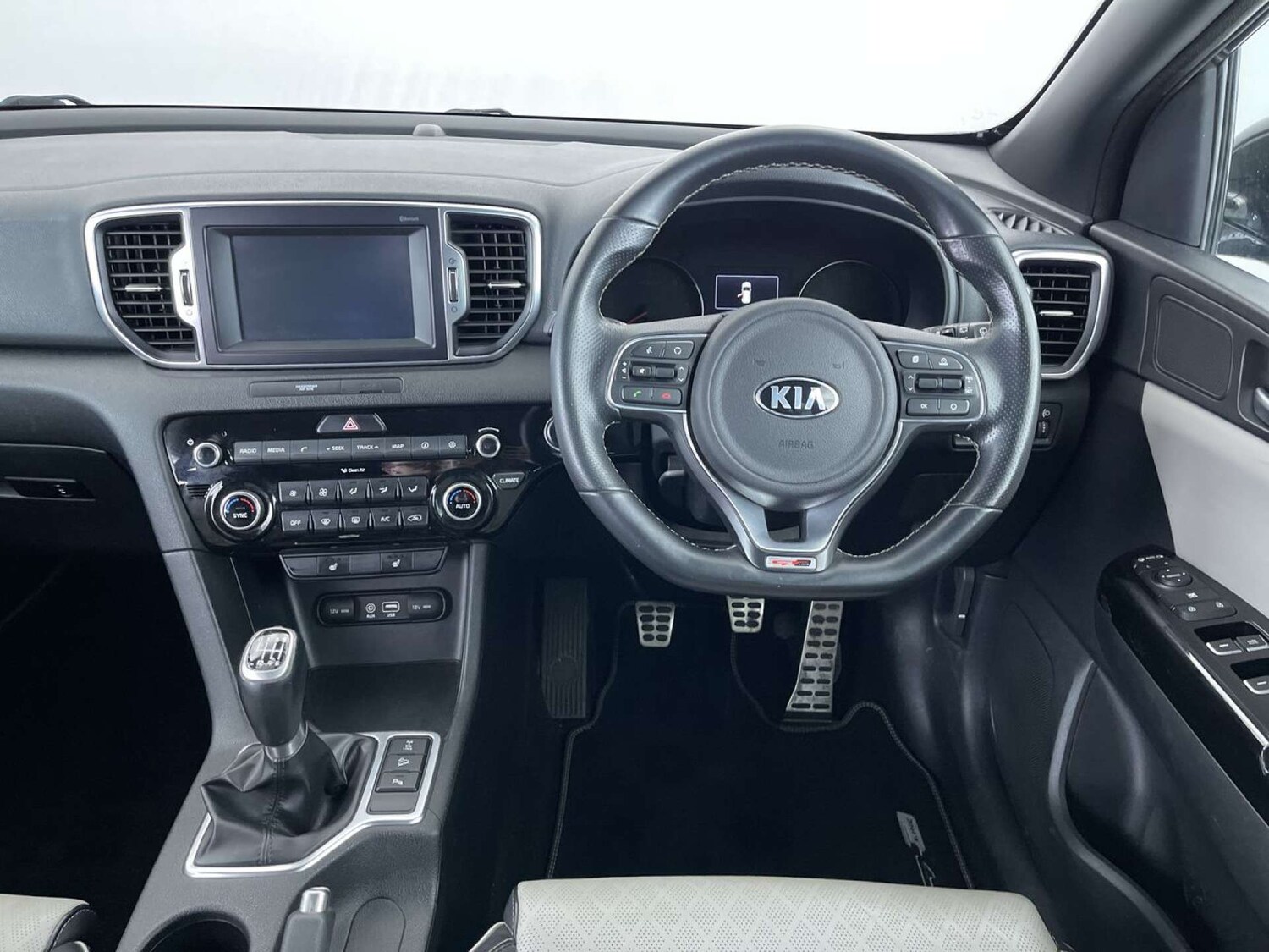 Used Kia Sportage 2017 for sale - 76623850: Photo 35