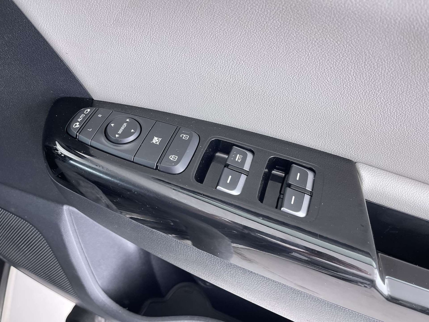 Used Kia Sportage 2017 for sale - 76623850: Photo 51