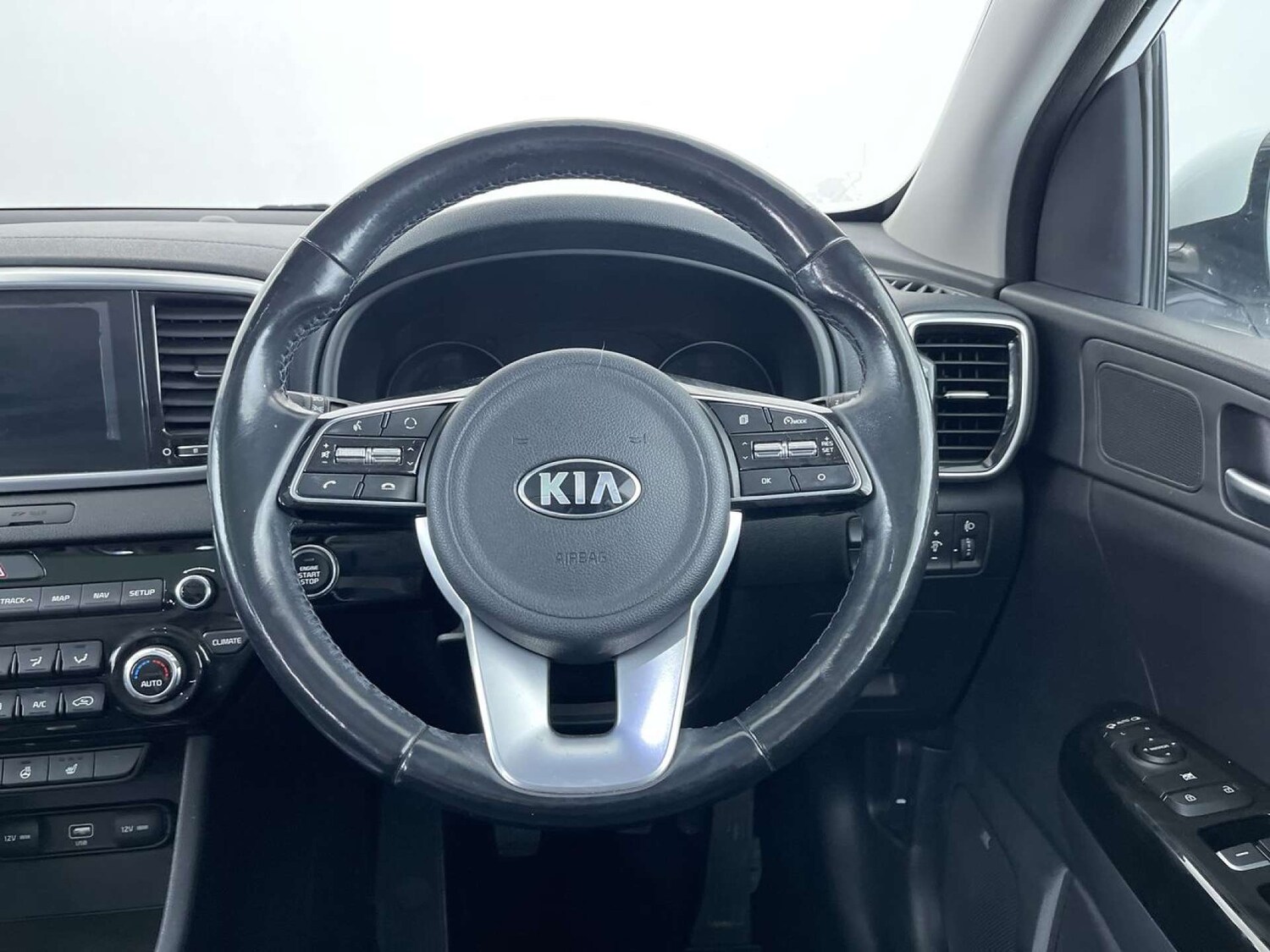 Used Kia Sportage 2018 for sale - 76385775: Photo 36