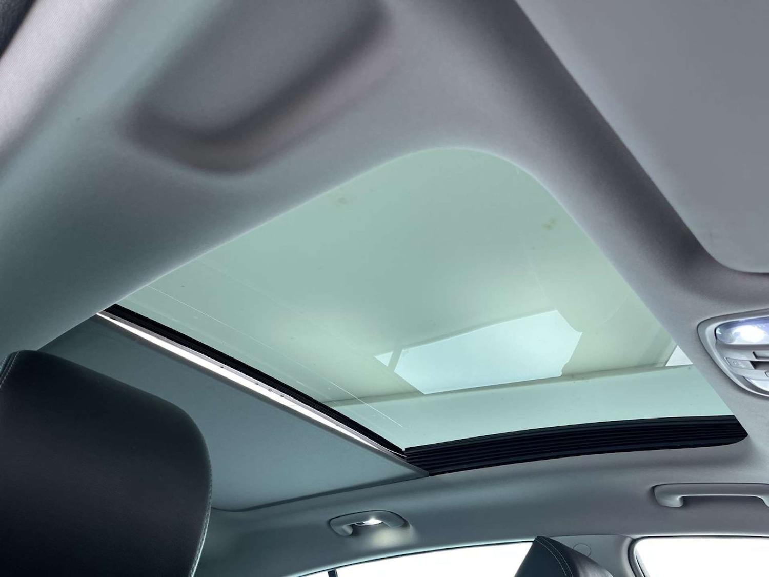 Used Kia Sportage 2018 for sale - 76385775: Photo 58