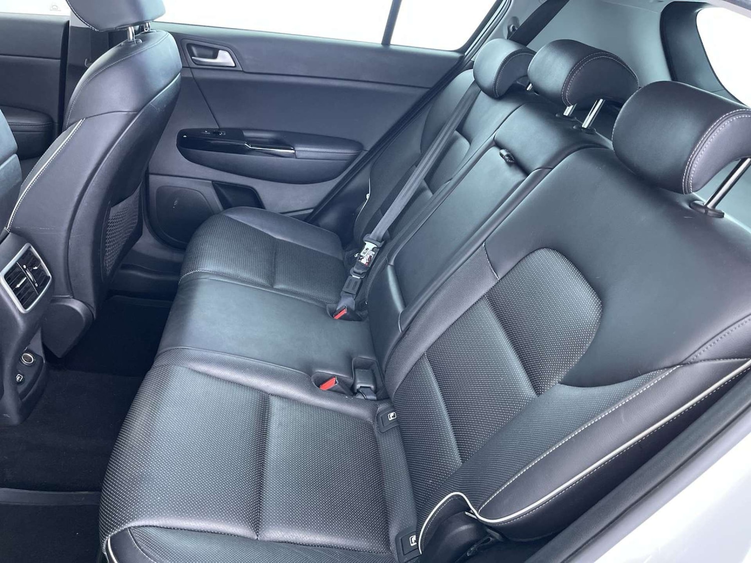 Used Kia Sportage 2018 for sale - 76385775: Photo 9