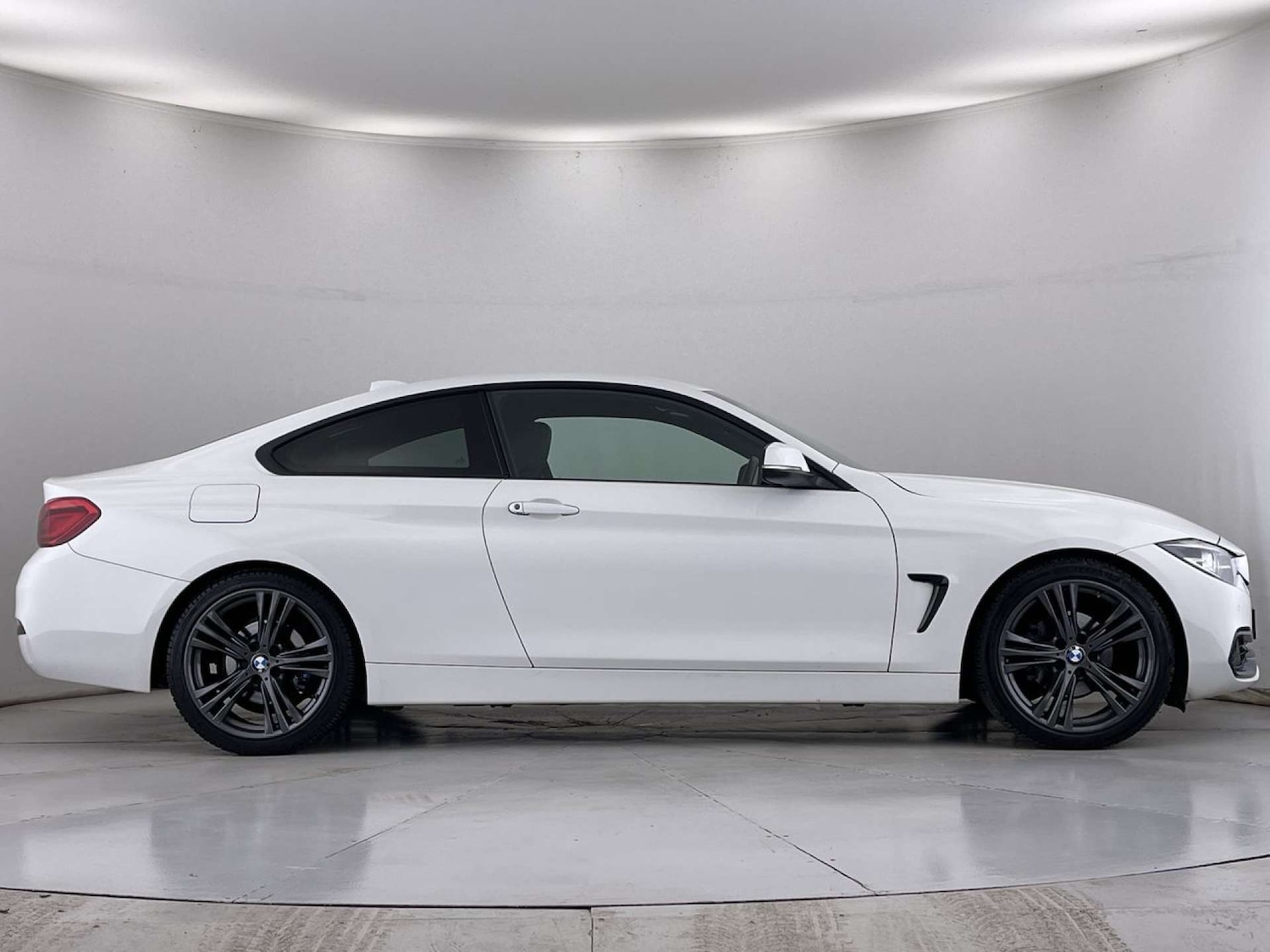 Used BMW 4 Series 2017 for sale - 77310984: Photo 15