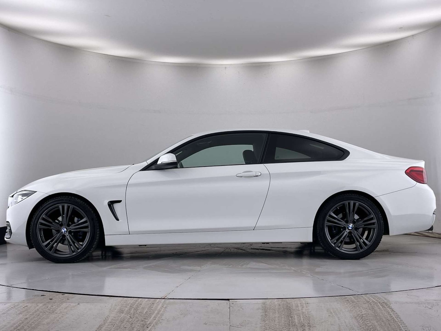 Used BMW 4 Series 2017 for sale - 77310984: Photo 16