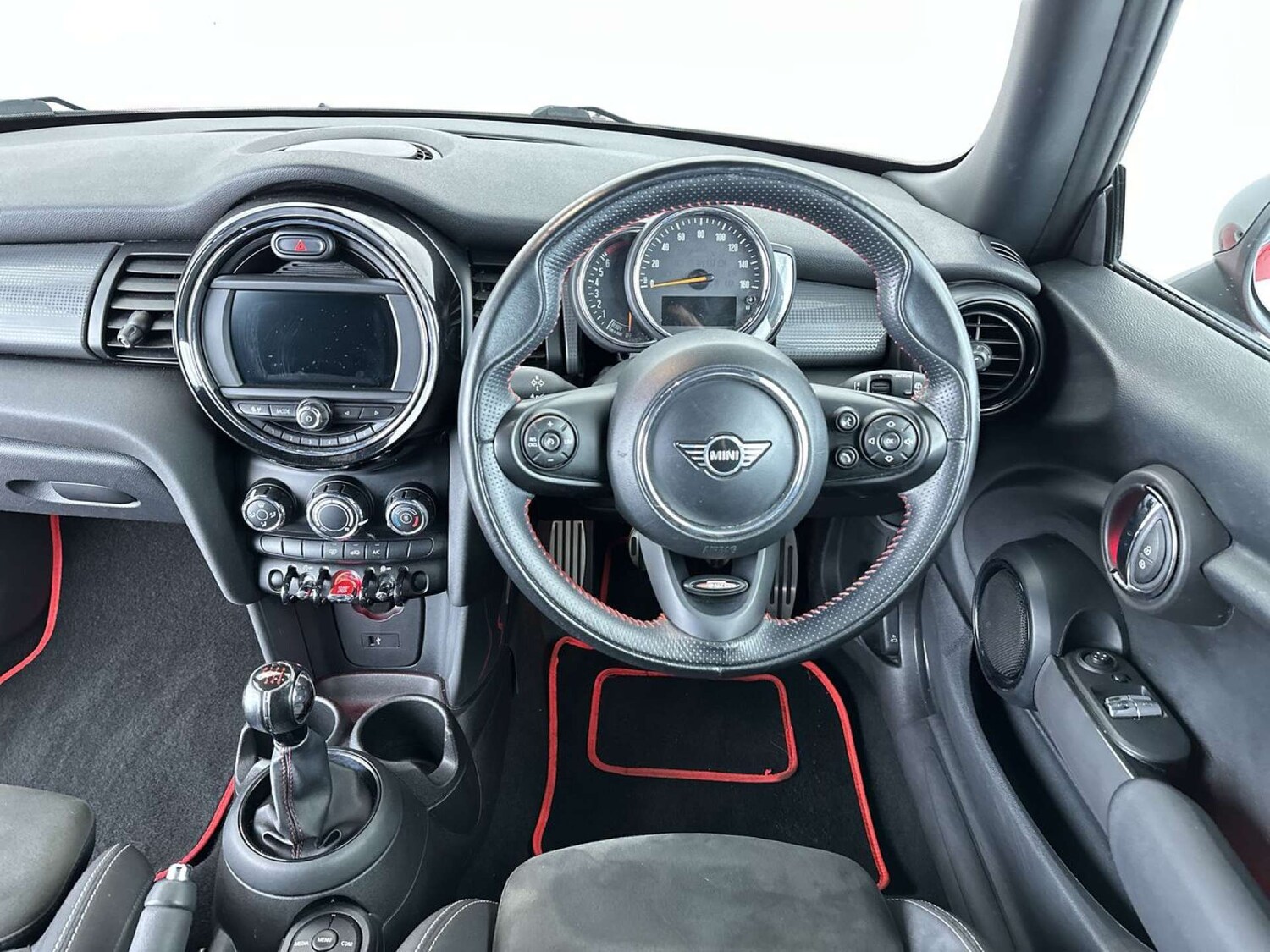 Used MINI Hatch 2019 for sale - 78061447: Photo 32