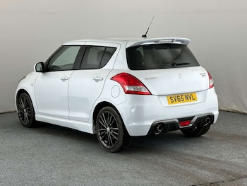 Used Suzuki Swift 2015 for sale - 78039597: Photo