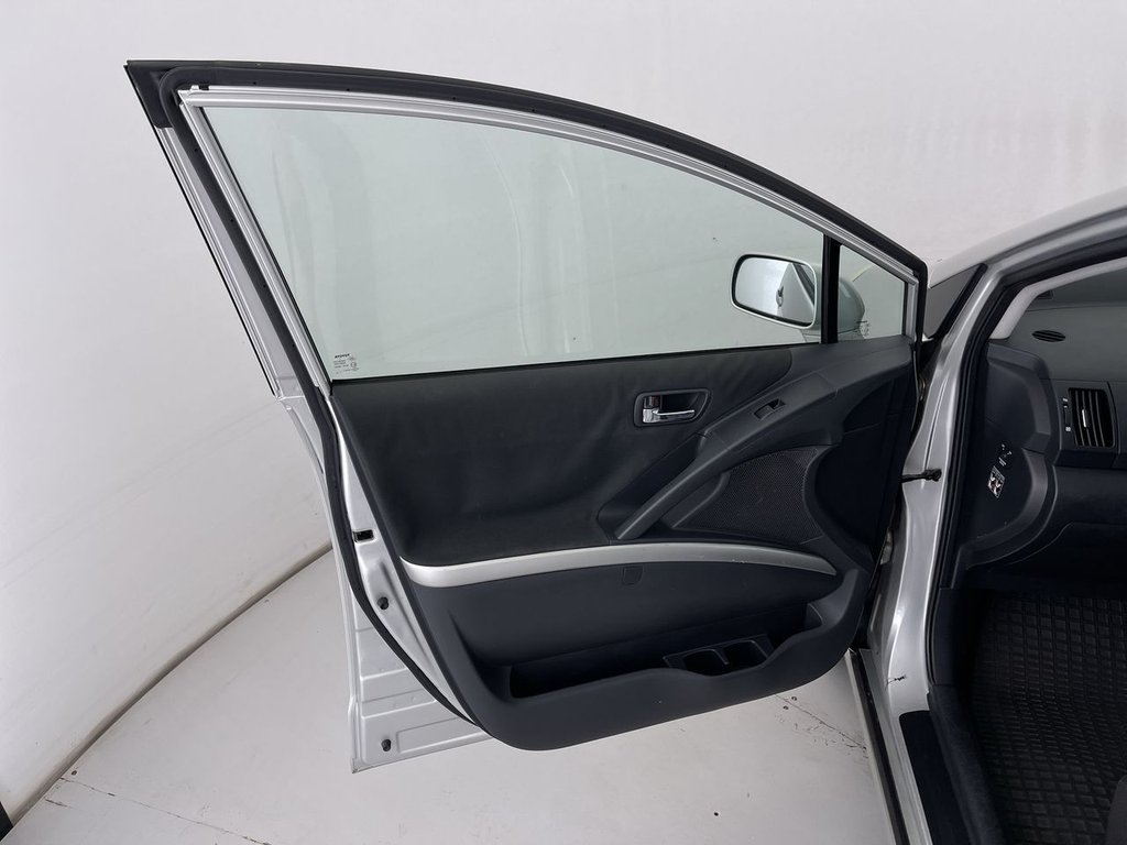 Vehicle 27
