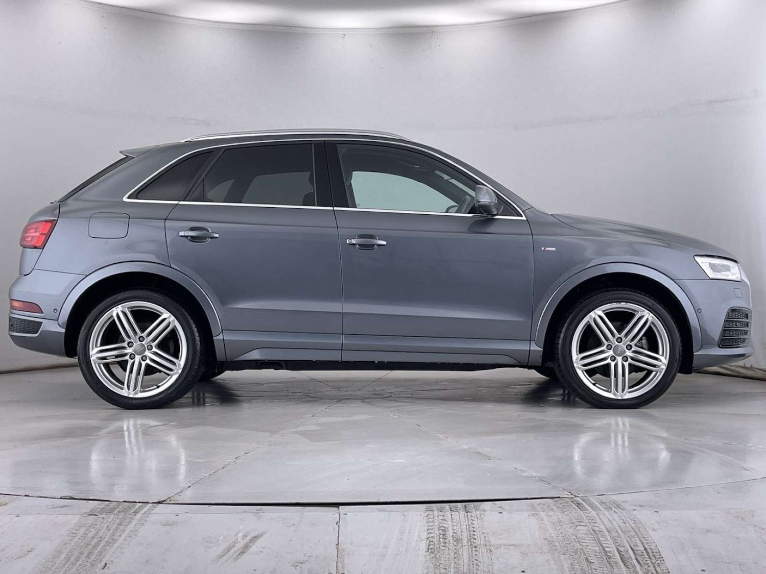 Used Audi Q3 2015 for sale - 77643198: Photo 15