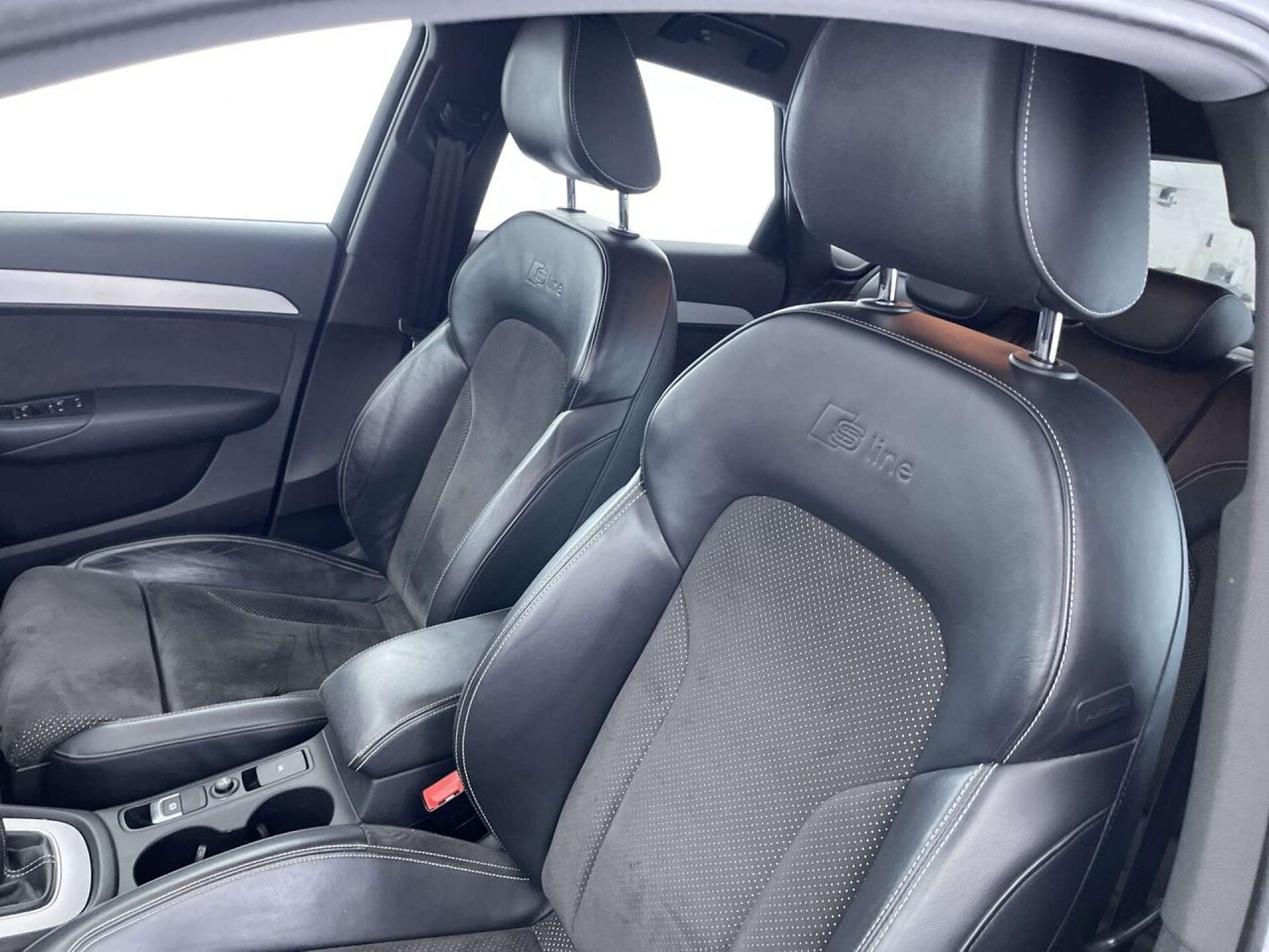 Used Audi Q3 2015 for sale - 77643198: Photo 31