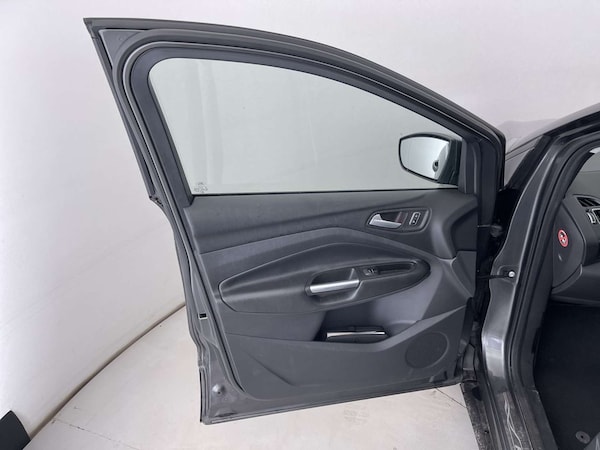 Used Ford Kuga 2016 for sale - 76170876: Photo 27