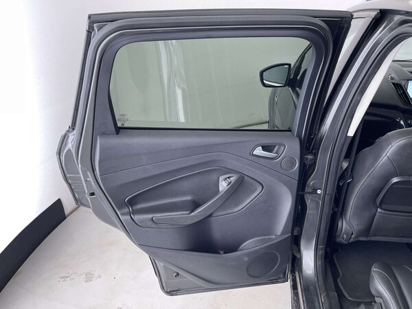 Used Ford Kuga 2016 for sale - 76170876: Photo 28