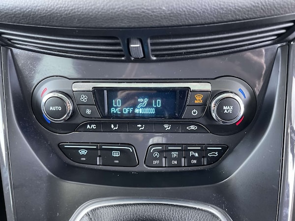 Used Ford Kuga 2016 for sale - 76170876: Photo 44