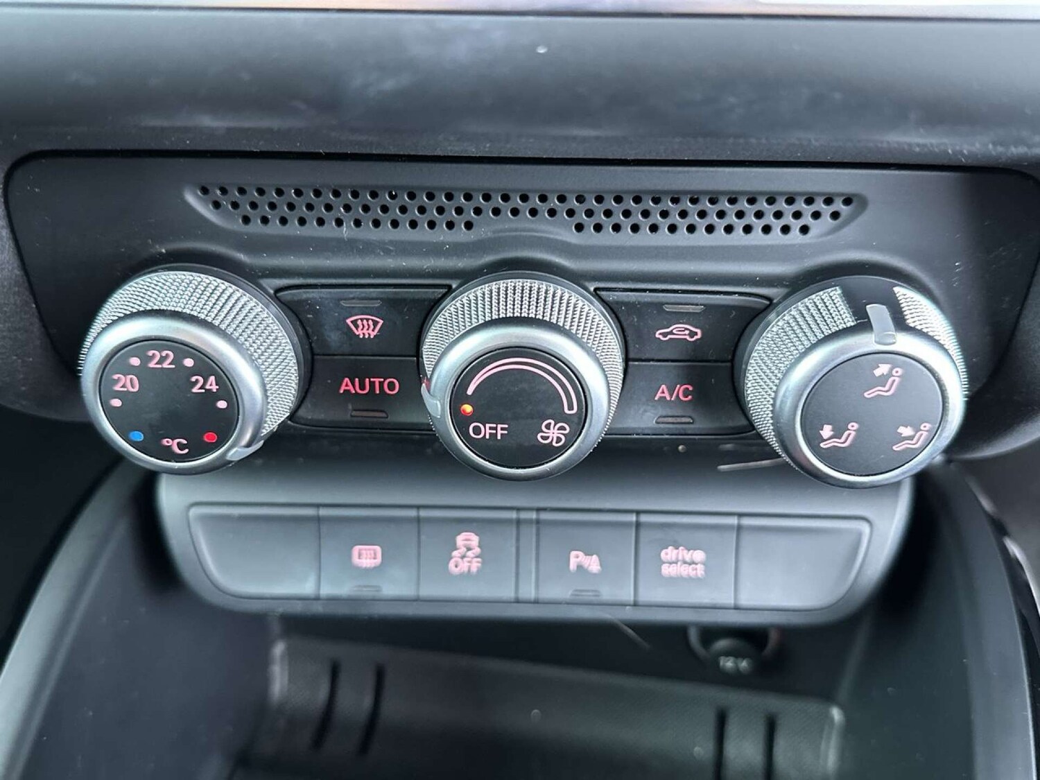 Used Audi A1 2018 for sale - 77492537: Photo 43