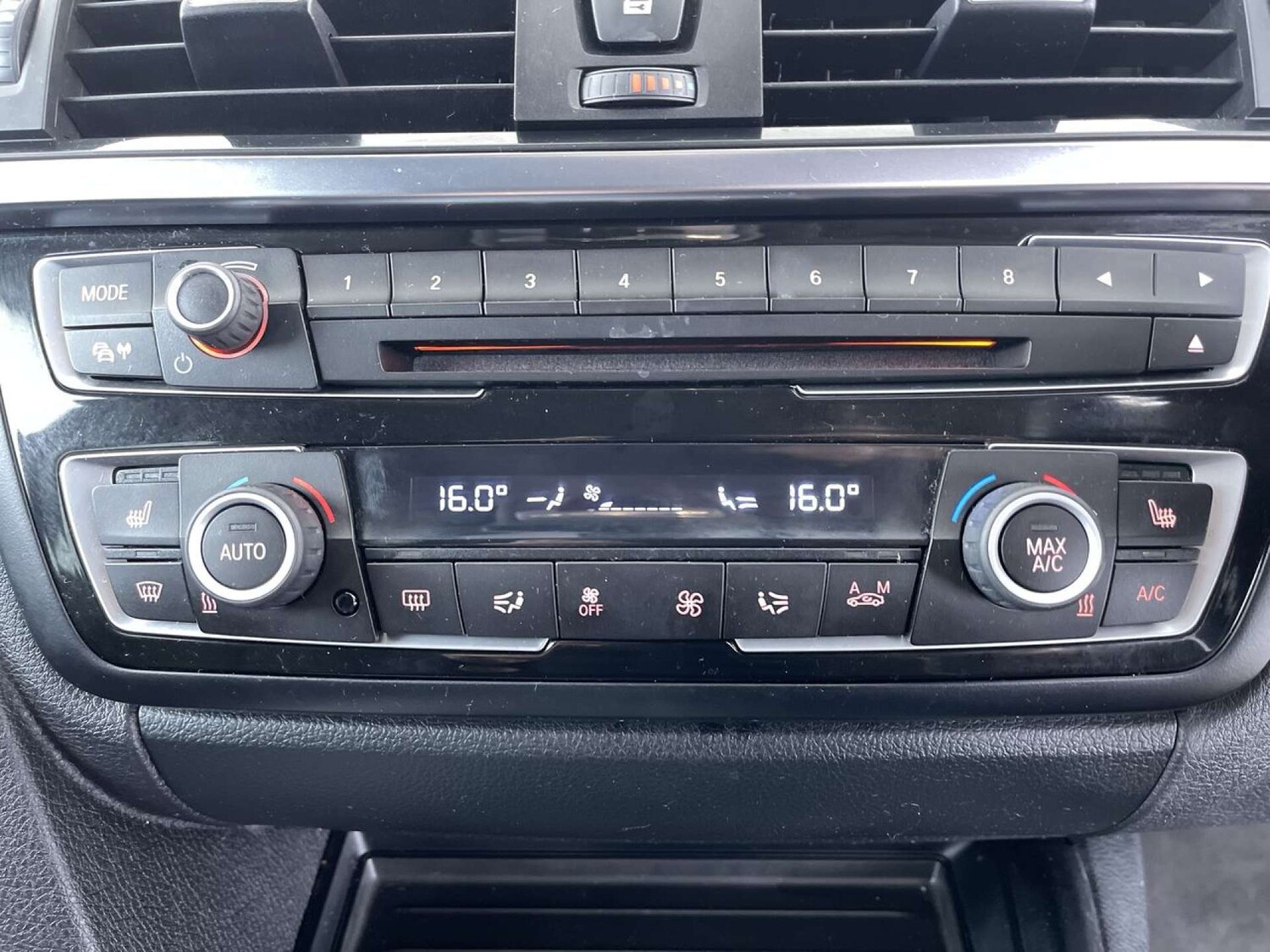 Used BMW 4 Series 2016 for sale - 77168102: Photo 44