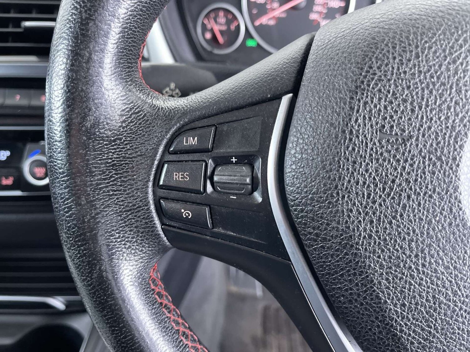 Used BMW 4 Series 2016 for sale - 77168102: Photo 51