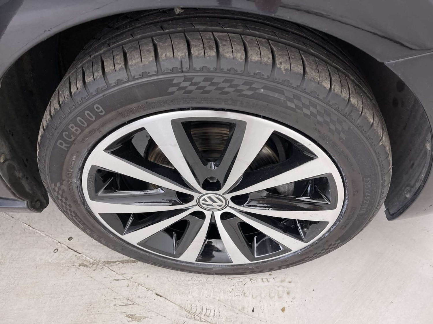 Used Volkswagen Polo 2015 for sale - 76542277: Photo 24