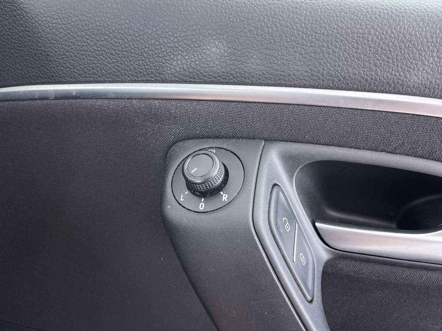 Used Volkswagen Polo 2015 for sale - 76542277: Photo 52