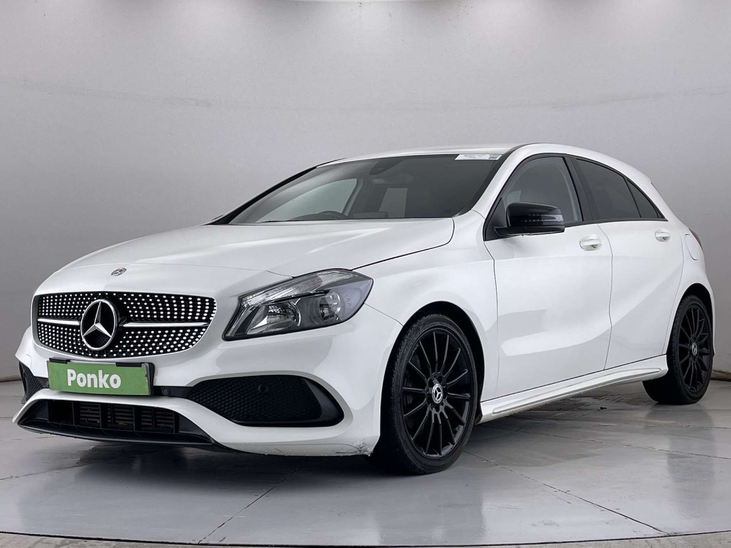 Used Mercedes-Benz A-Class 2017 for sale - 77088711: Photo 4