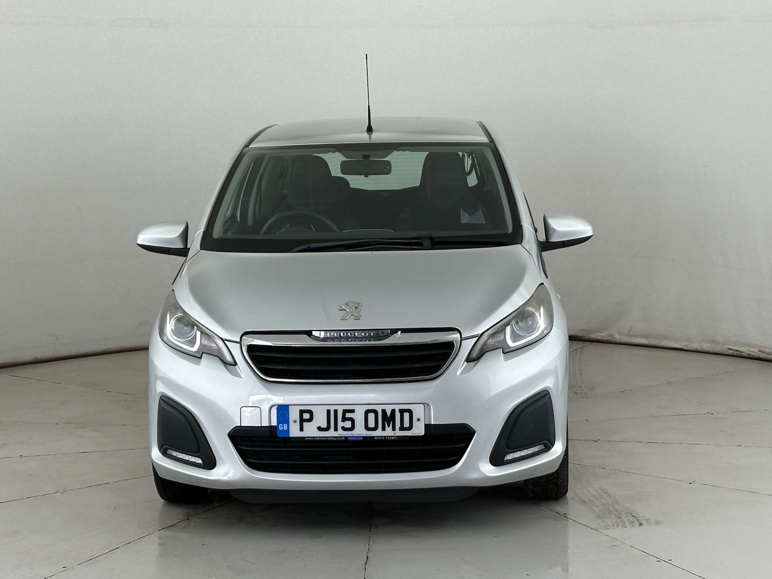 Used Peugeot 108 2015 for sale - 77967963: Photo 2