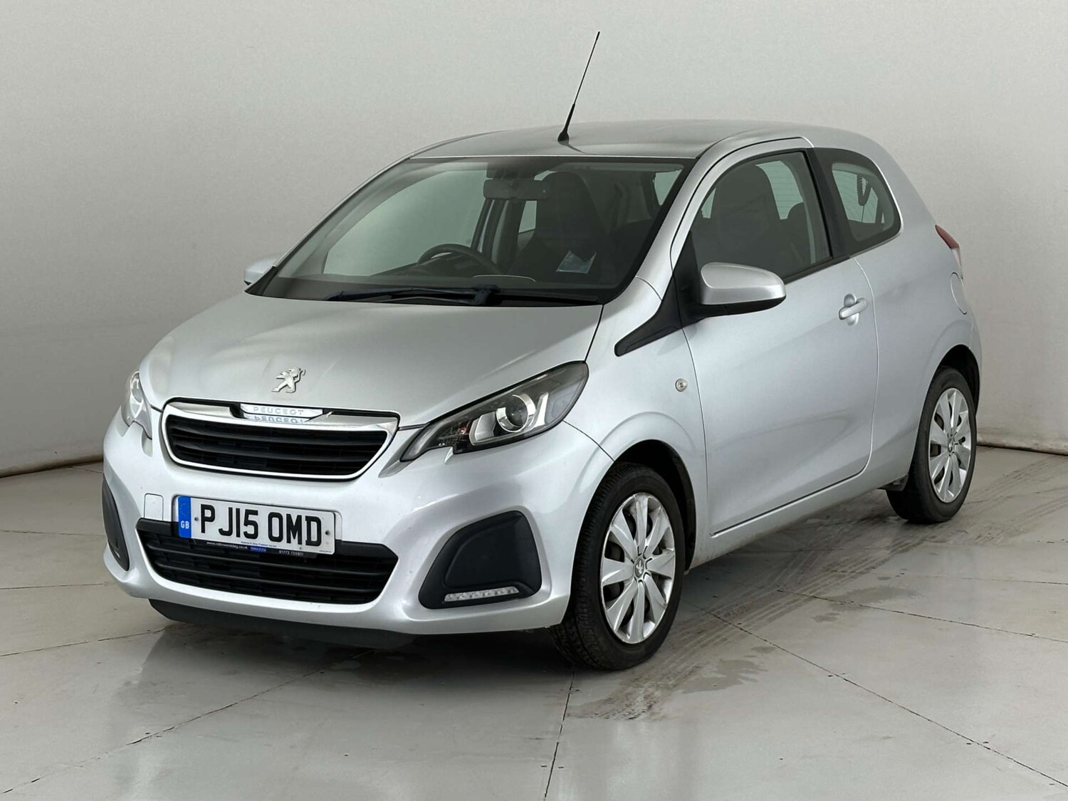 Used Peugeot 108 2015 for sale - 77967963: Photo 3