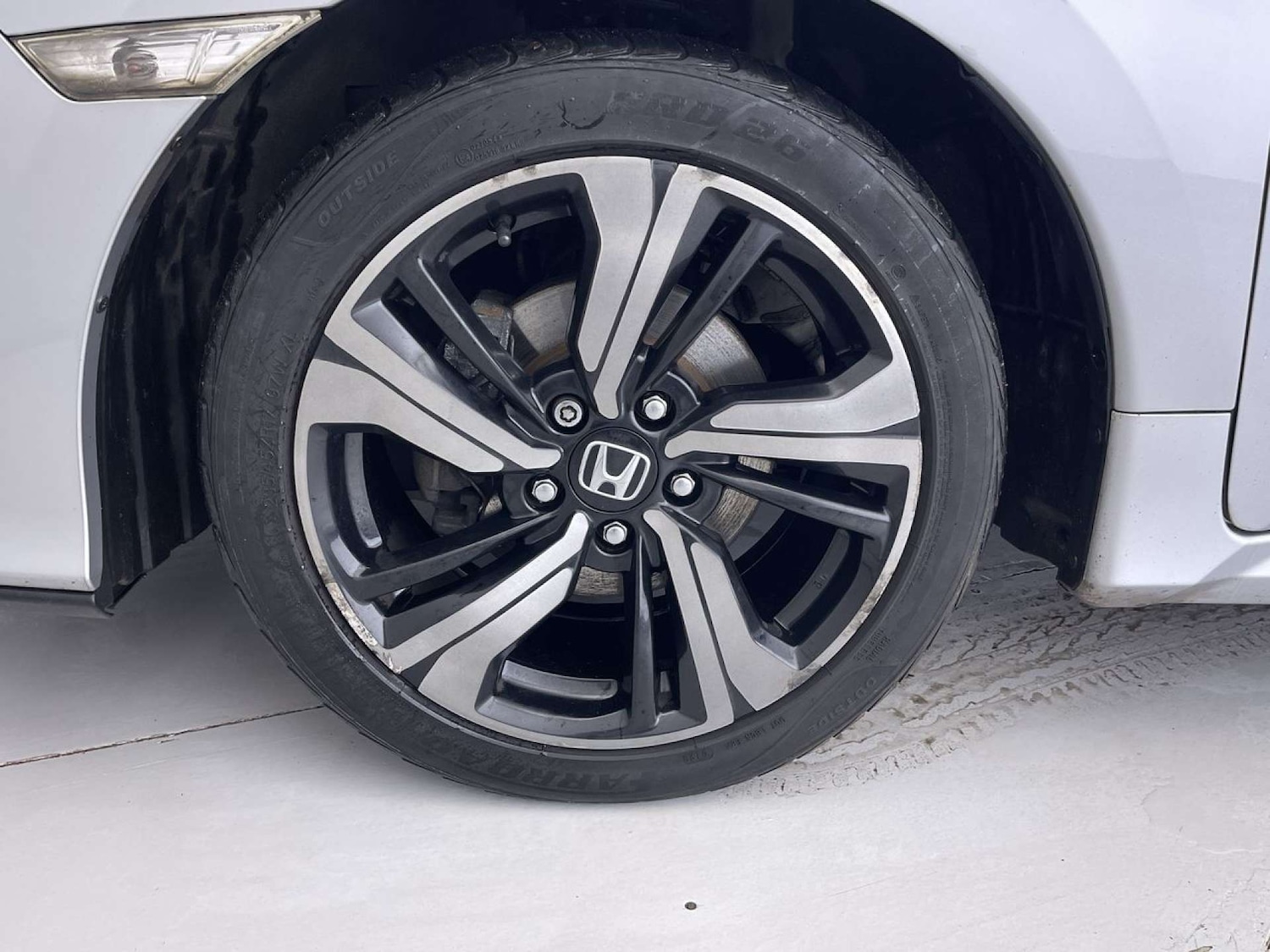 Used Honda Civic 2018 for sale - 76919205: Photo 11