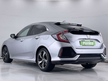 Used Honda Civic 2018 for sale - 76919205: Photo