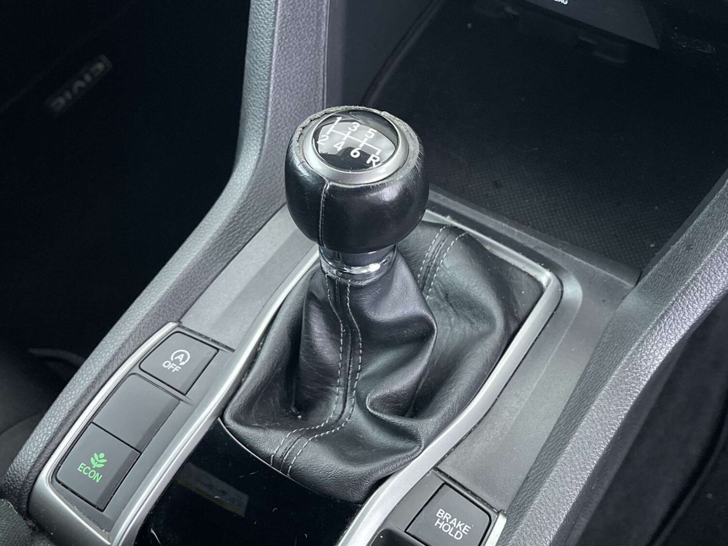 Used Honda Civic 2018 for sale - 76919205: Photo 48