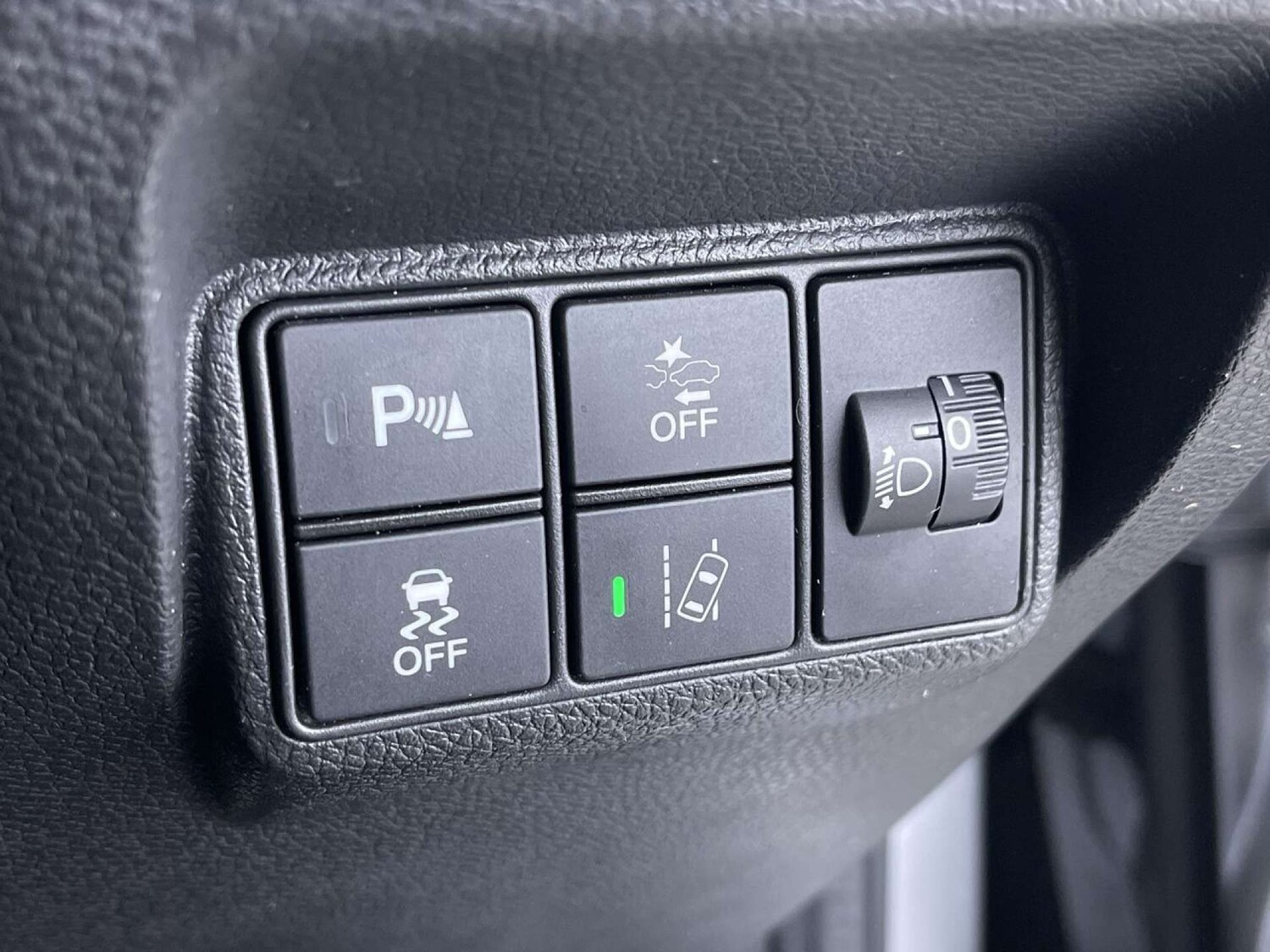 Used Honda Civic 2018 for sale - 76919205: Photo 50