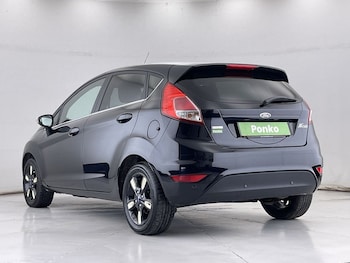 Used Ford Fiesta 2016 for sale - 75745982: Photo