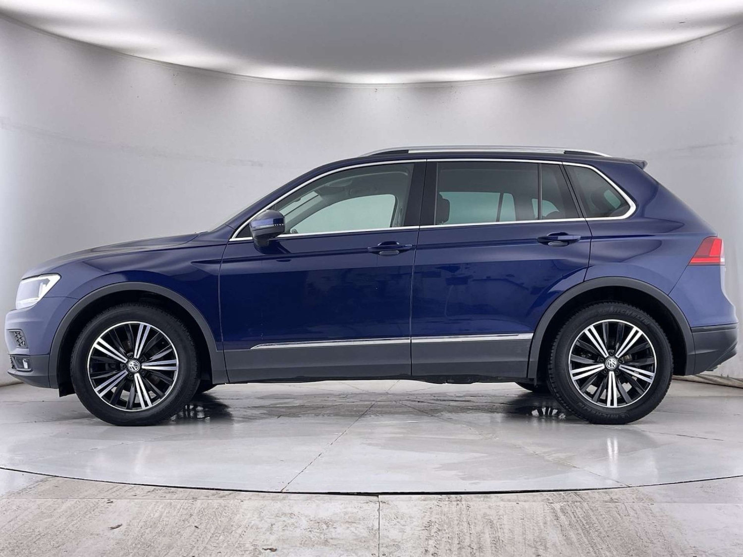 Used Volkswagen Tiguan 2018 for sale - 76385800: Photo 16