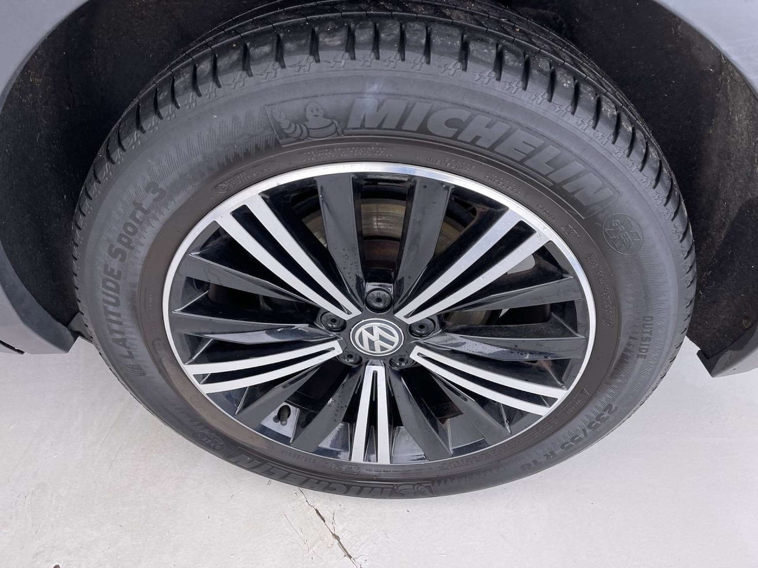 Used Volkswagen Tiguan 2018 for sale - 76385800: Photo 22