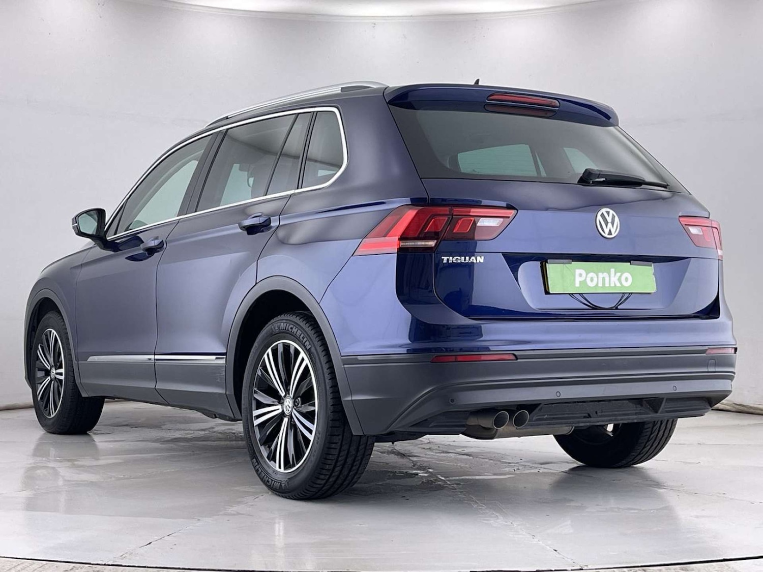 Used Volkswagen Tiguan 2018 for sale - 76385800: Photo 3