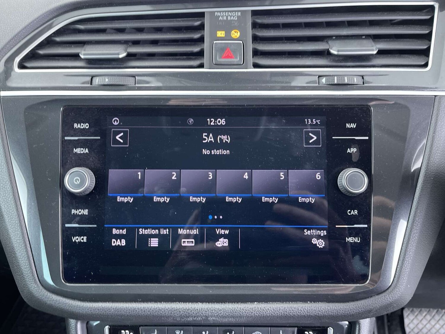 Used Volkswagen Tiguan 2018 for sale - 76385800: Photo 41