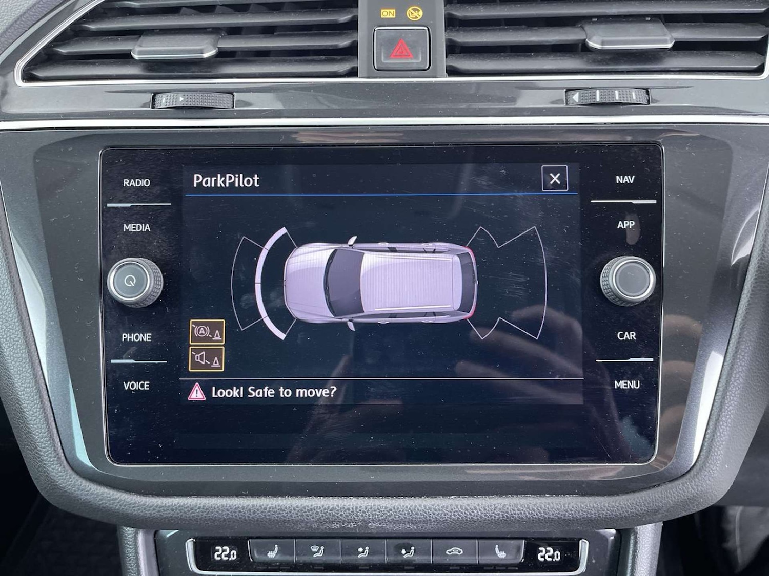 Used Volkswagen Tiguan 2018 for sale - 76385800: Photo 43