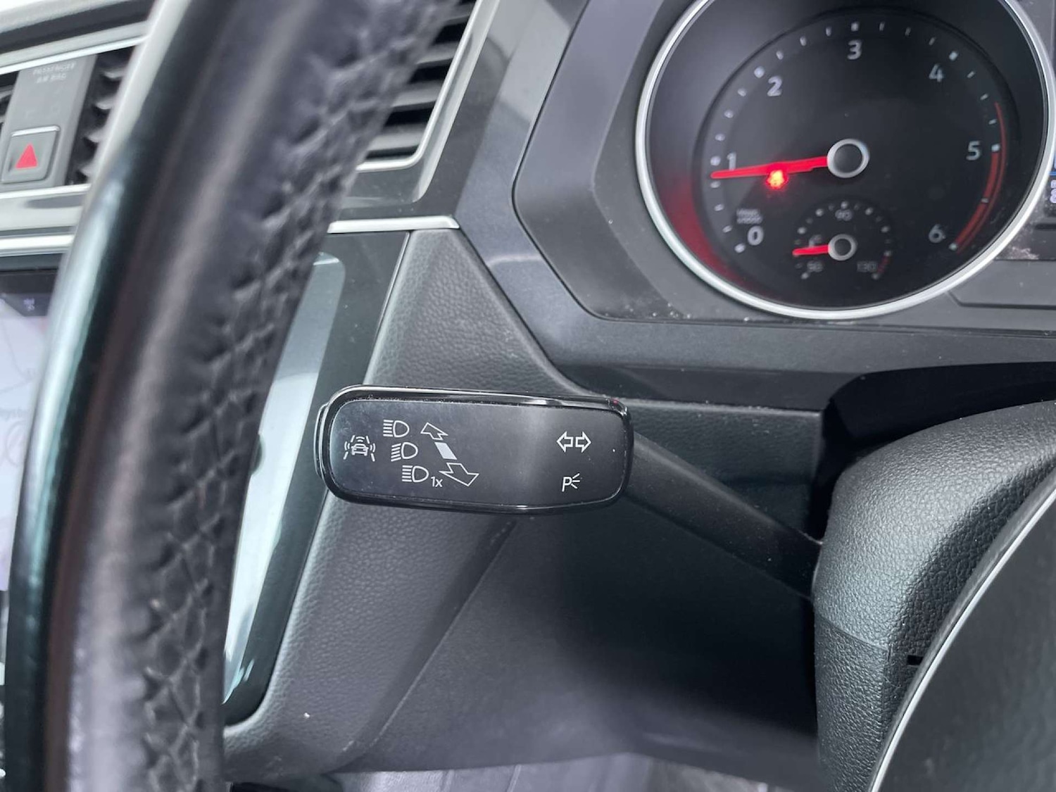 Used Volkswagen Tiguan 2018 for sale - 76385800: Photo 54