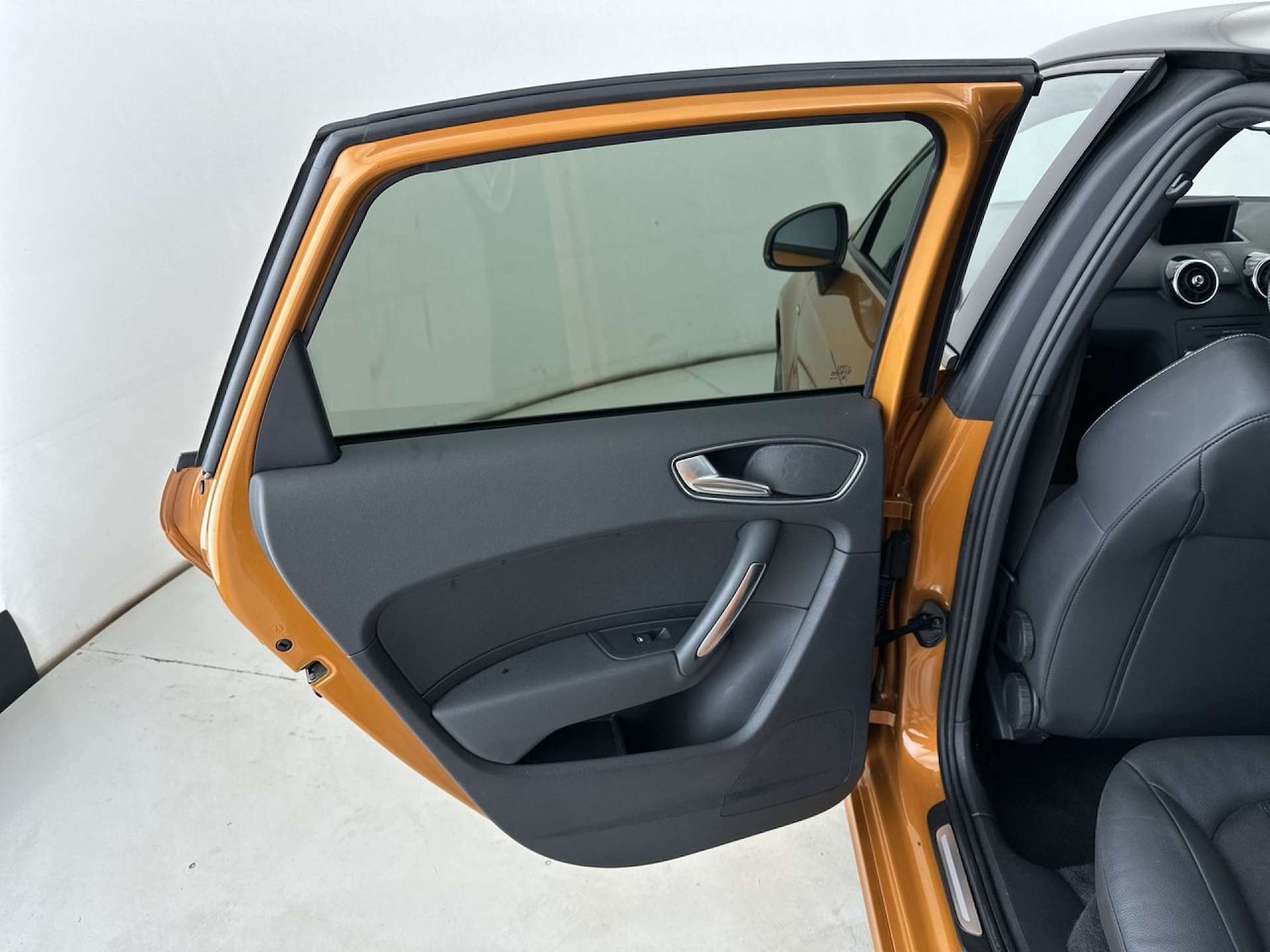 Used Audi A1 2014 for sale - 77452516: Photo 28