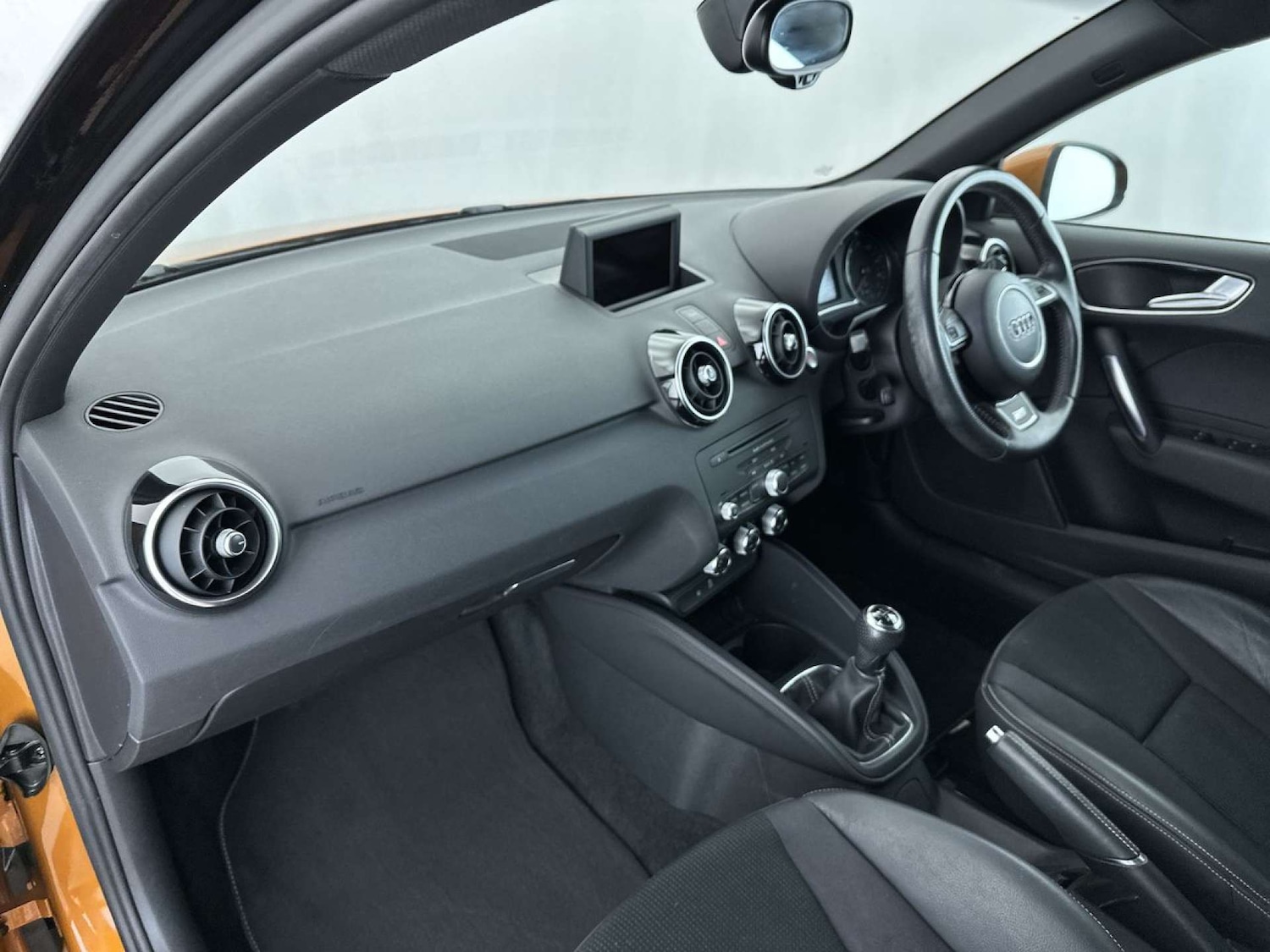 Used Audi A1 2014 for sale - 77452516: Photo 32