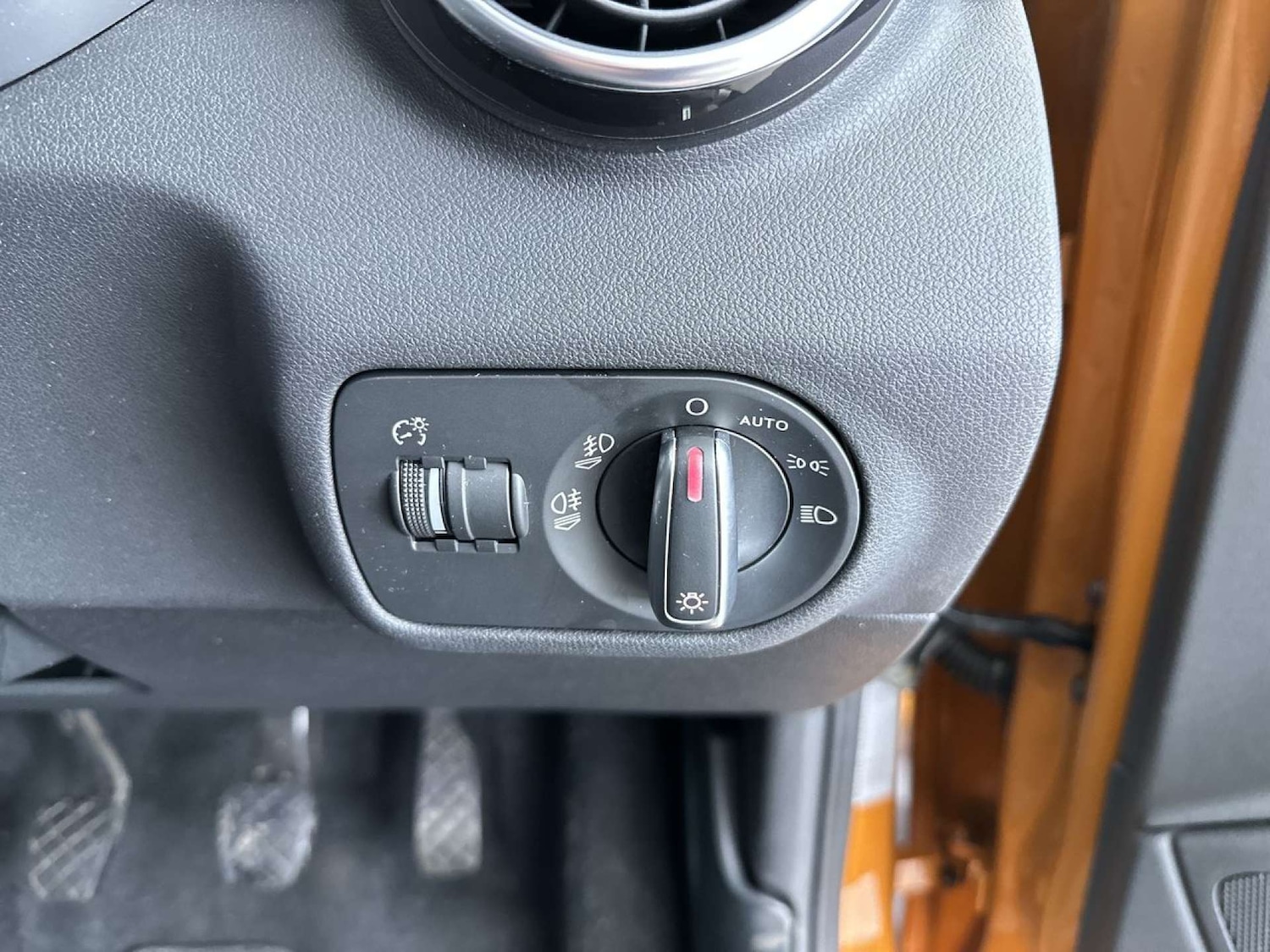 Used Audi A1 2014 for sale - 77452516: Photo 47