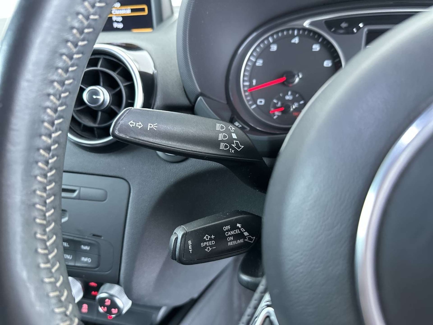 Used Audi A1 2014 for sale - 77452516: Photo 51