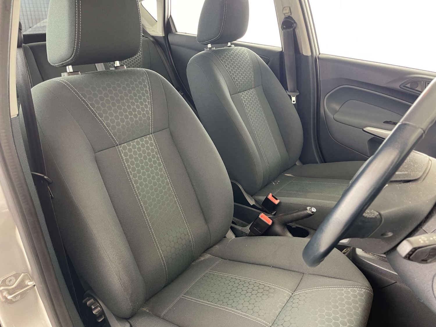 Used Ford Fiesta 2009 for sale - 76651351: Photo 8