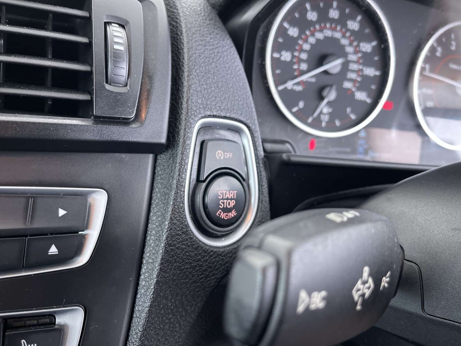 Used BMW 2 Series 2014 for sale - 75958137: Photo 42