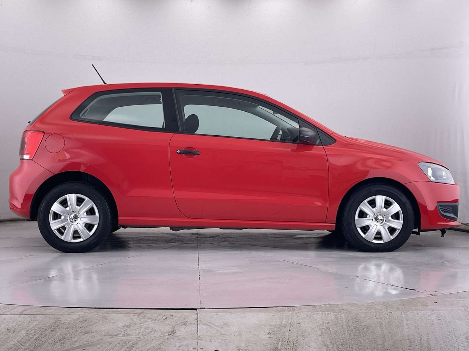 Used Volkswagen Polo 2011 for sale - 76547258: Photo 15