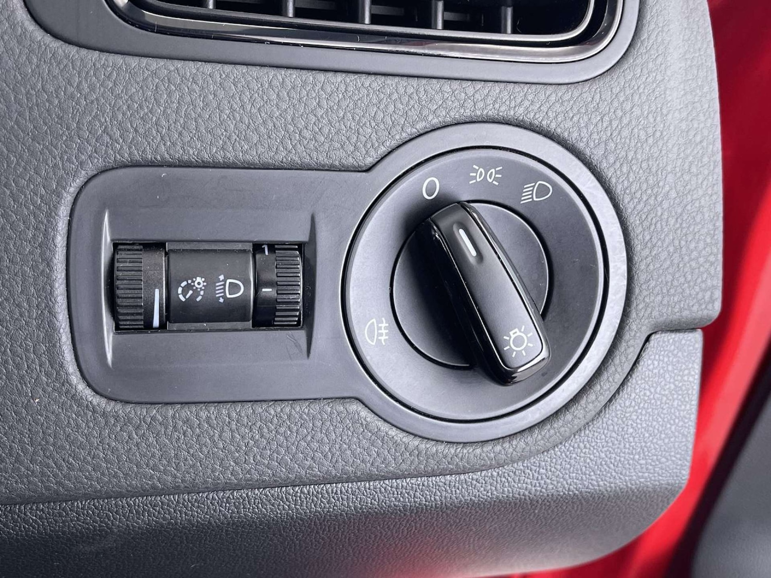 Used Volkswagen Polo 2011 for sale - 76547258: Photo 44