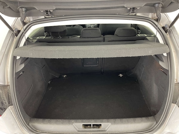 Used Peugeot 308 2016 for sale - 76319734: Photo 7