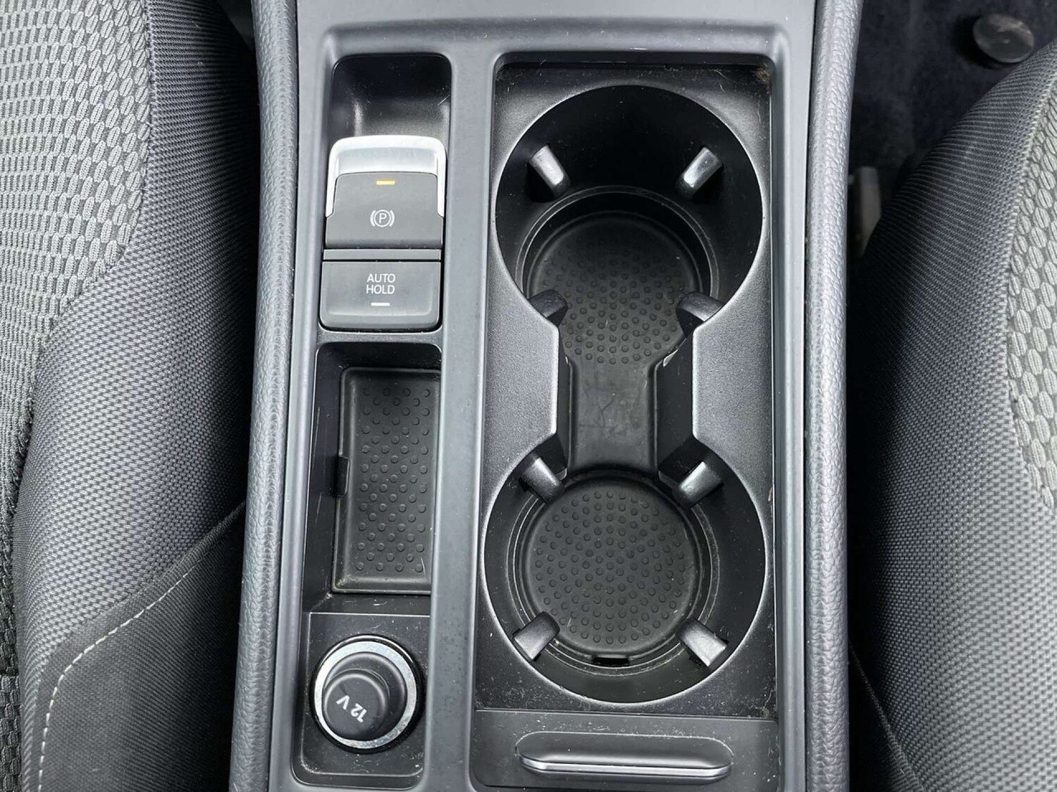 Used Volkswagen Golf 2015 for sale - 76280370: Photo 45